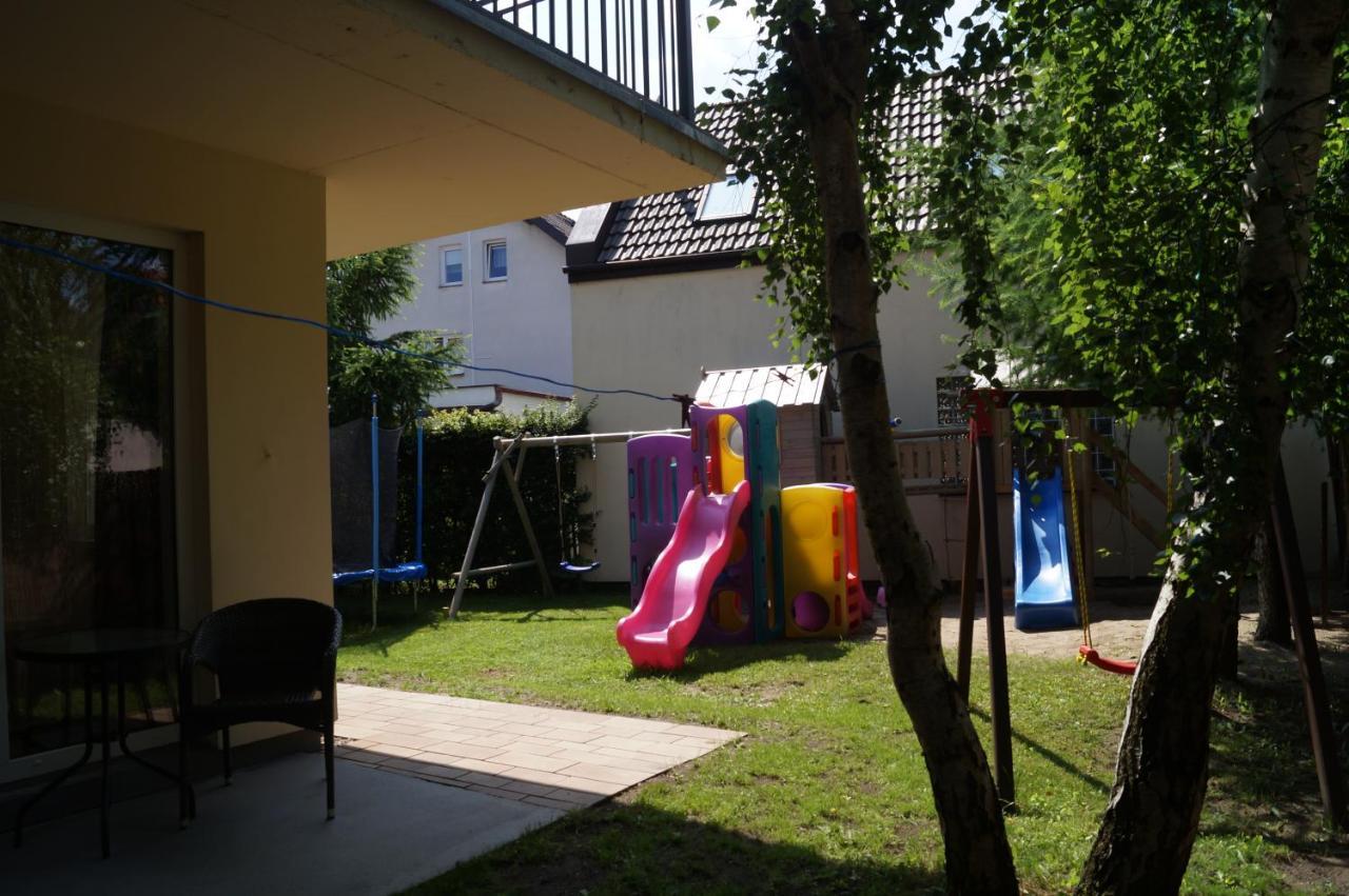 Bursztyn 2 Apartamento Rewal Exterior foto