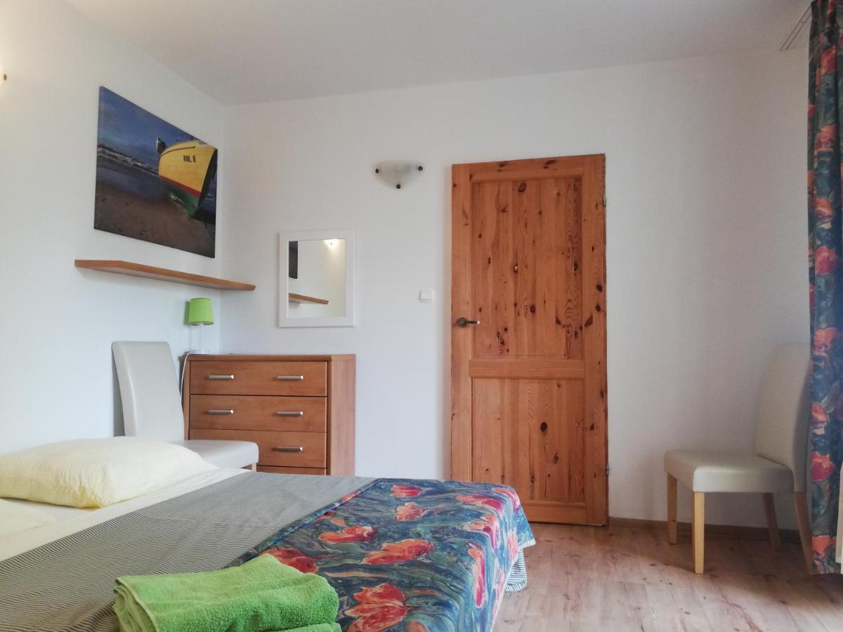 Bursztyn 2 Apartamento Rewal Exterior foto