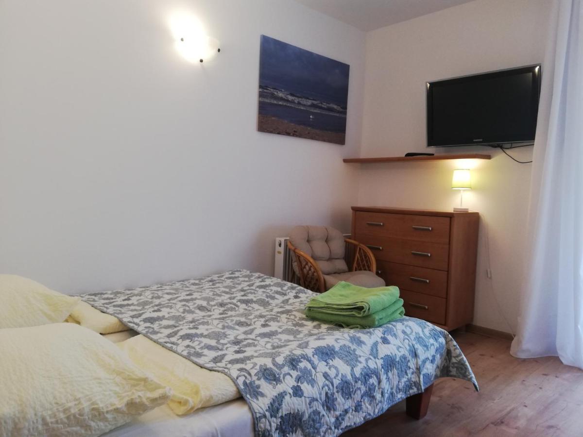 Bursztyn 2 Apartamento Rewal Exterior foto