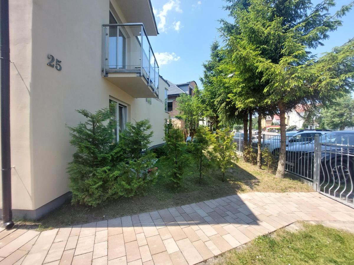 Bursztyn 2 Apartamento Rewal Exterior foto