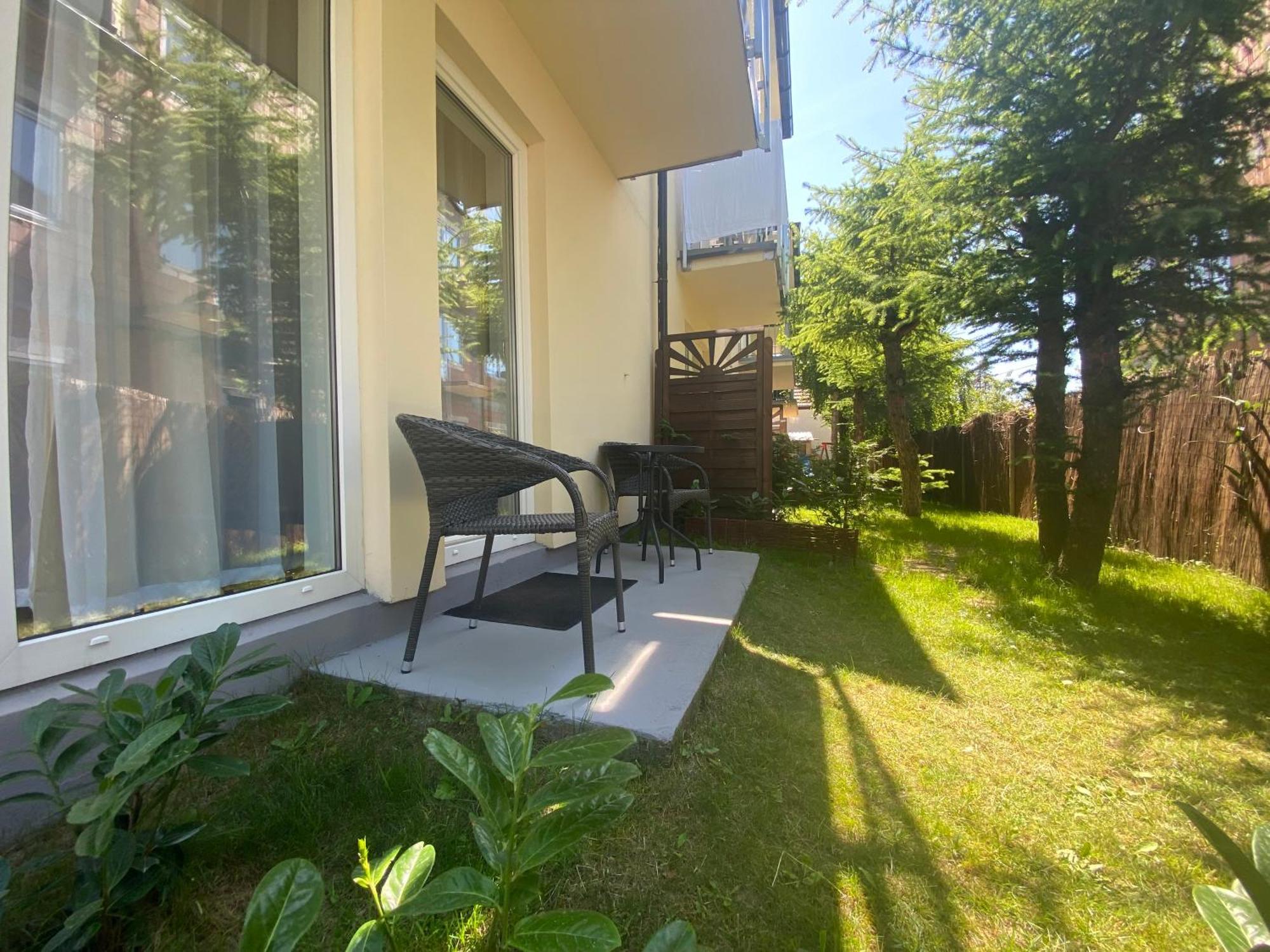 Bursztyn 2 Apartamento Rewal Exterior foto