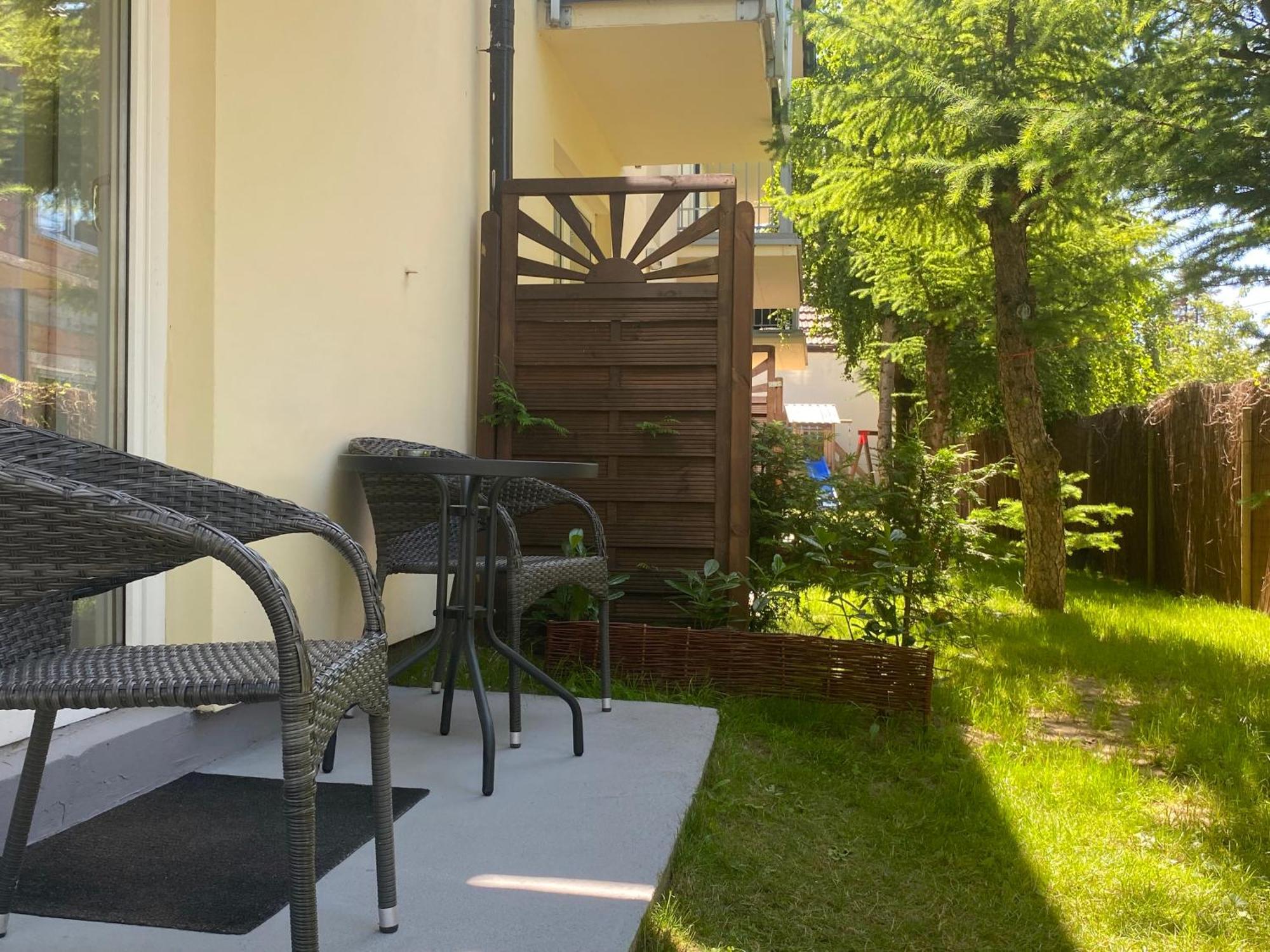 Bursztyn 2 Apartamento Rewal Exterior foto
